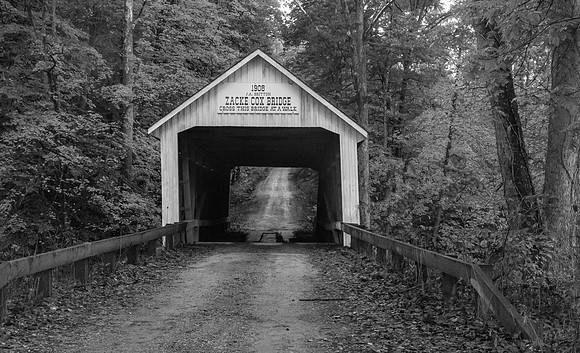 Zacke Cox Covered Bridge 4