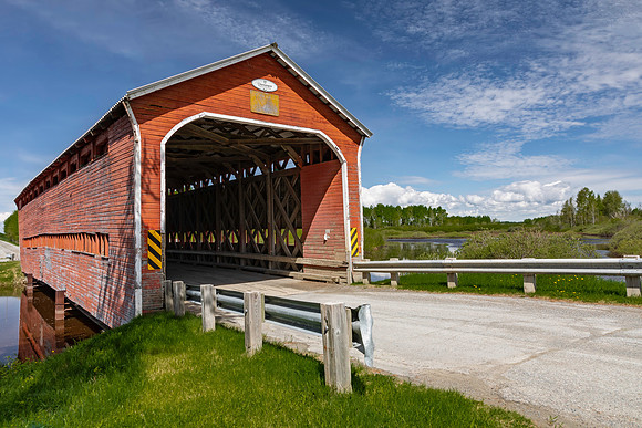 Champagne Covered Bridge 3