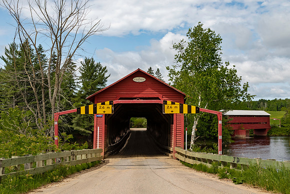 de Ferme Rouge Twin #2 Covered Bridge 1