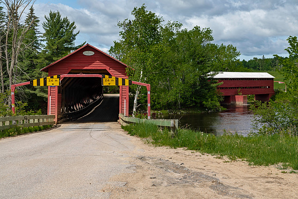 de Ferme Rouge Twin #2 Covered Bridge 2