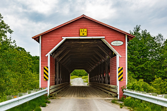 des Raymond Covered Bridge 3