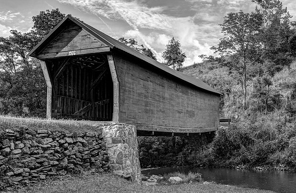 Sinking Creek Covered Bridge 5