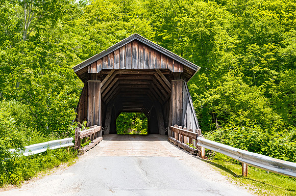 Van Tran Flat Covered Bridge 1