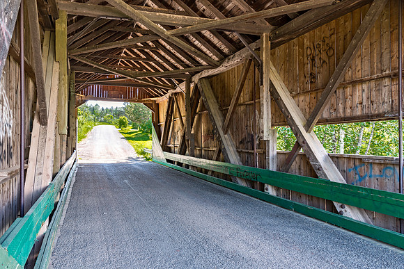 Tomlinson Mll Covered Bridge 3
