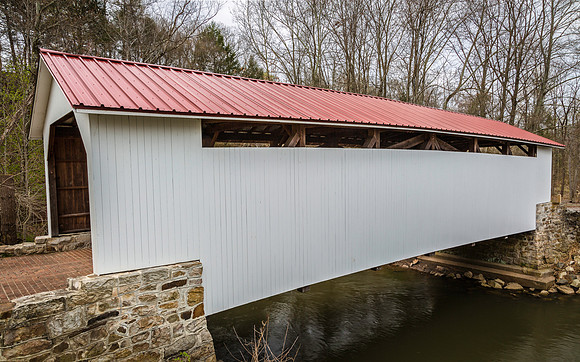 Henninger Farm Covered Bridge