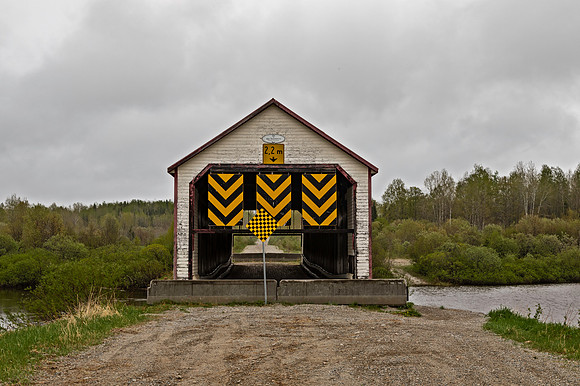 des Souvenirs Covered Bridge 2