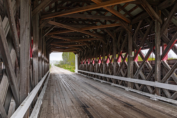 du Petit Quartre Covered Bridge 3